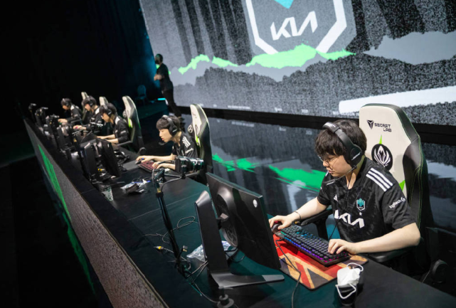 PSG碾压V5，369团战一打五激烈交锋小组赛，留下经典瞬间